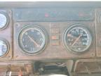 1999 Freightliner Conventional FLD120