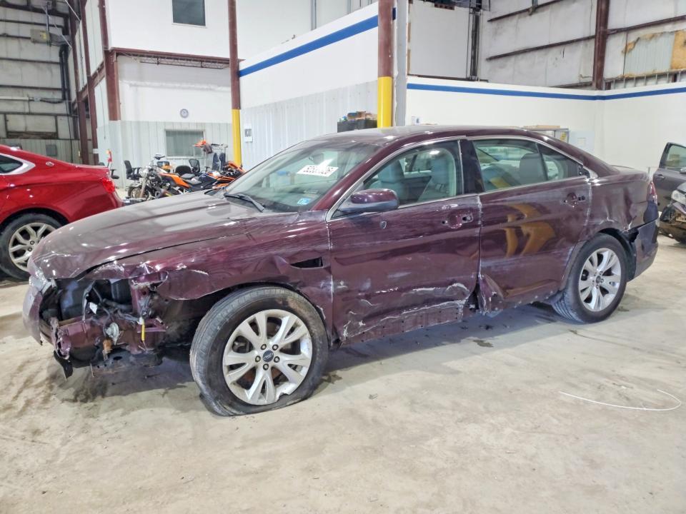 2011 Ford Taurus sel