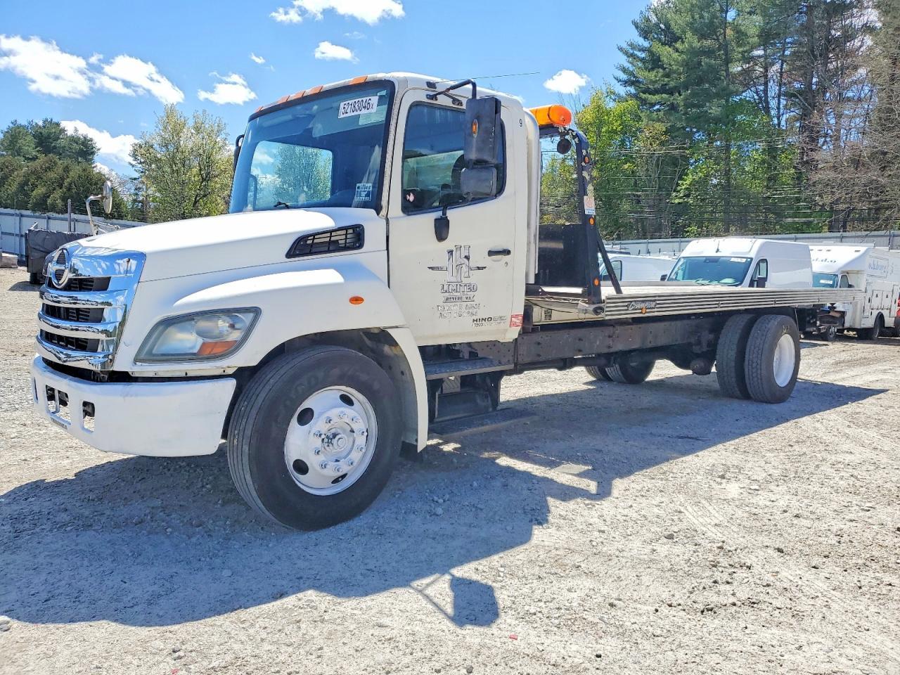 2013 Hino 258 268