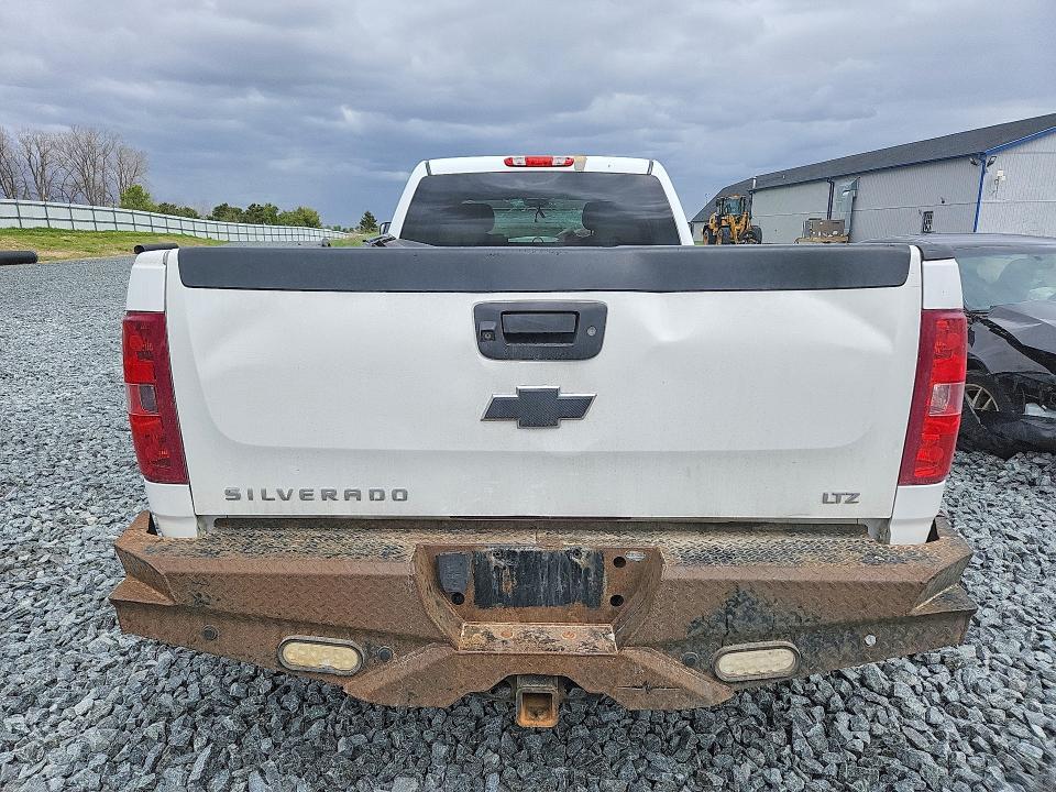 2014 Chevrolet Silverado K3500 LTZ