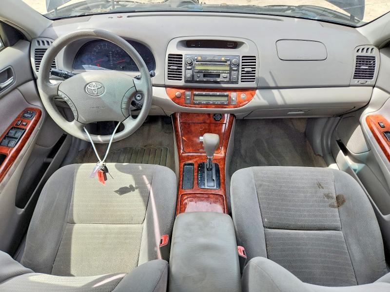 2005 Toyota Camry xle