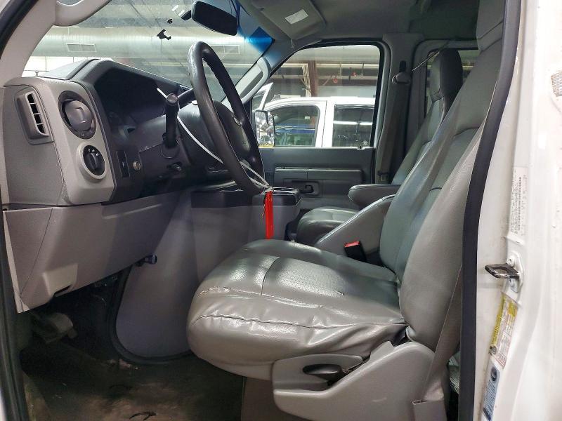 2012 Ford Econoline E350 Super Duty Wagon