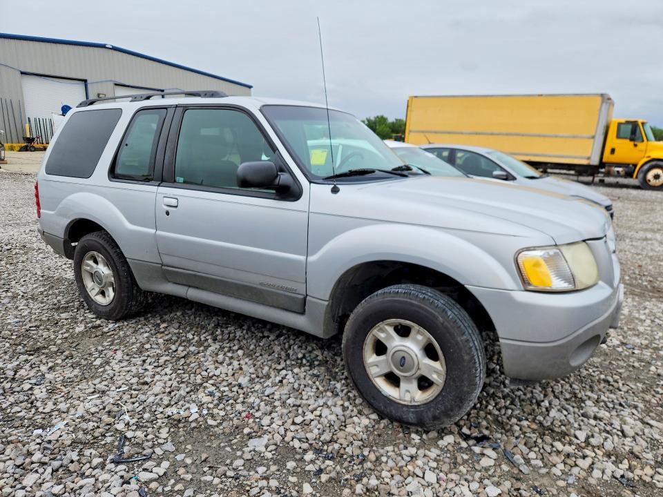 2001 Ford Explorer Sport
