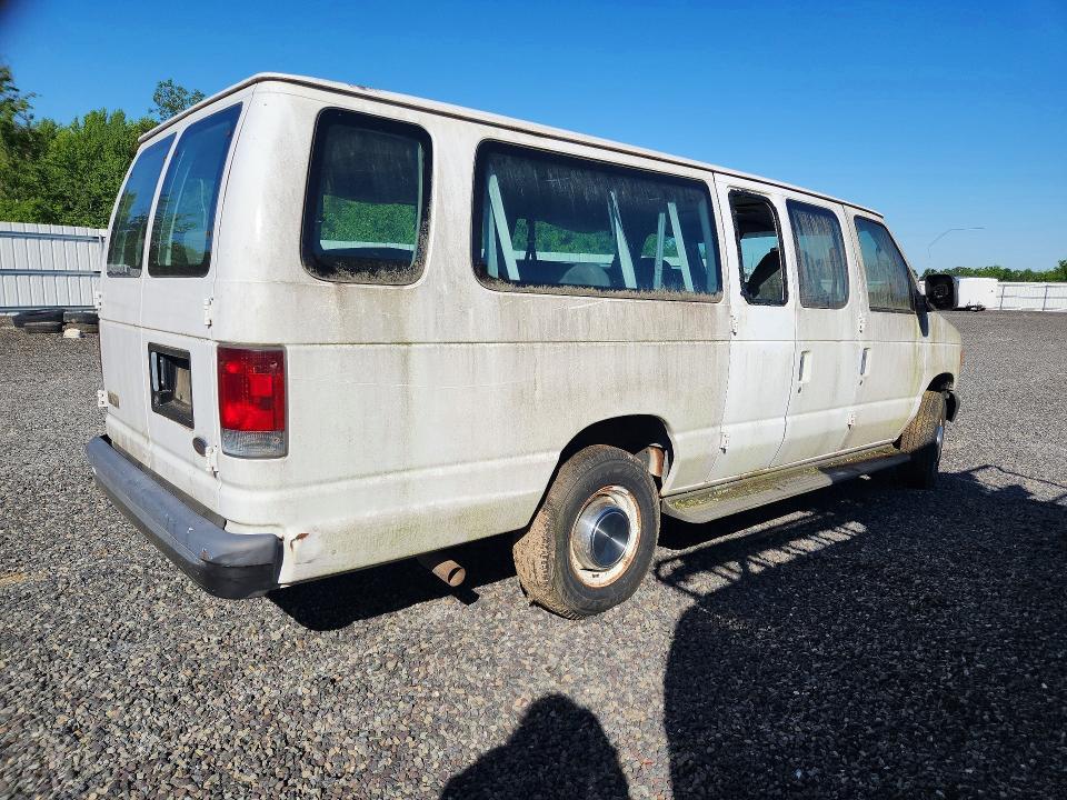 2003 Ford Econoline E350 Super Duty Wagon