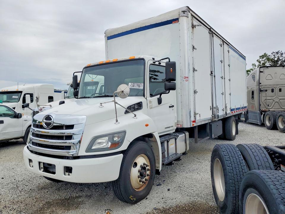 2017 Hino 258/268 BOX Truck