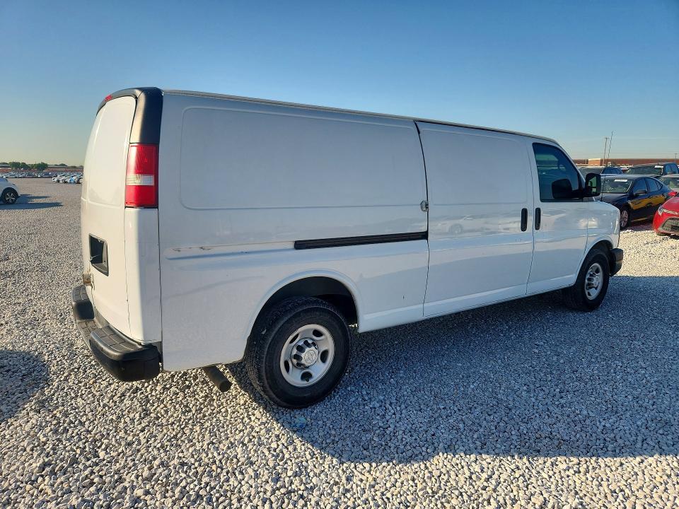 2015 Chevrolet Express 3500 Cargo Delivery Van