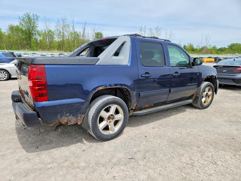 2011 Chevrolet Avalanche LS