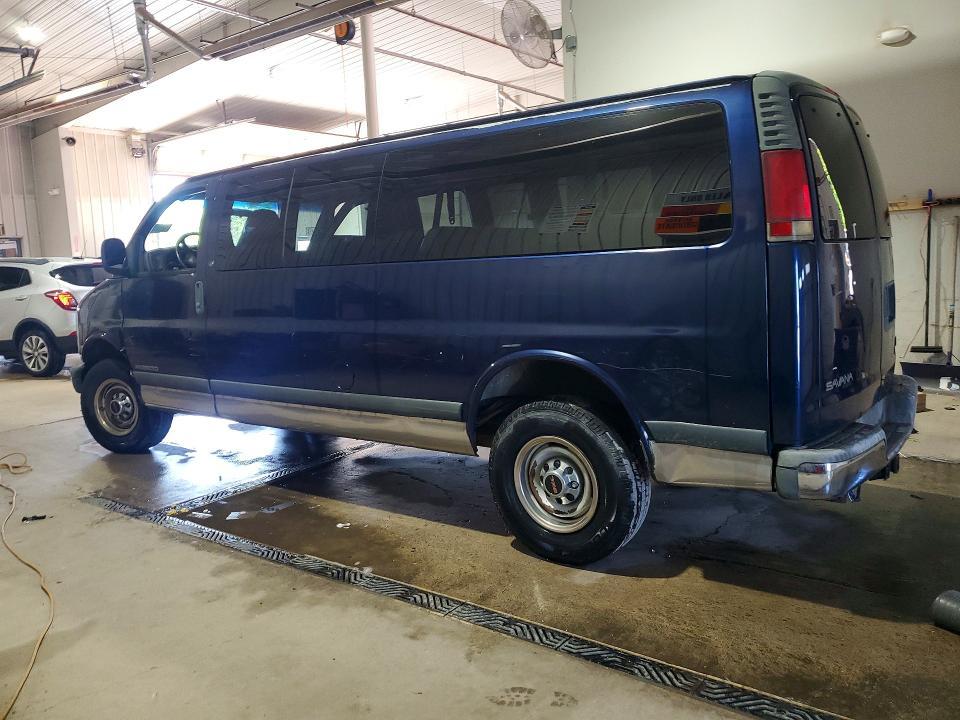 2002 GMC Savana G3500