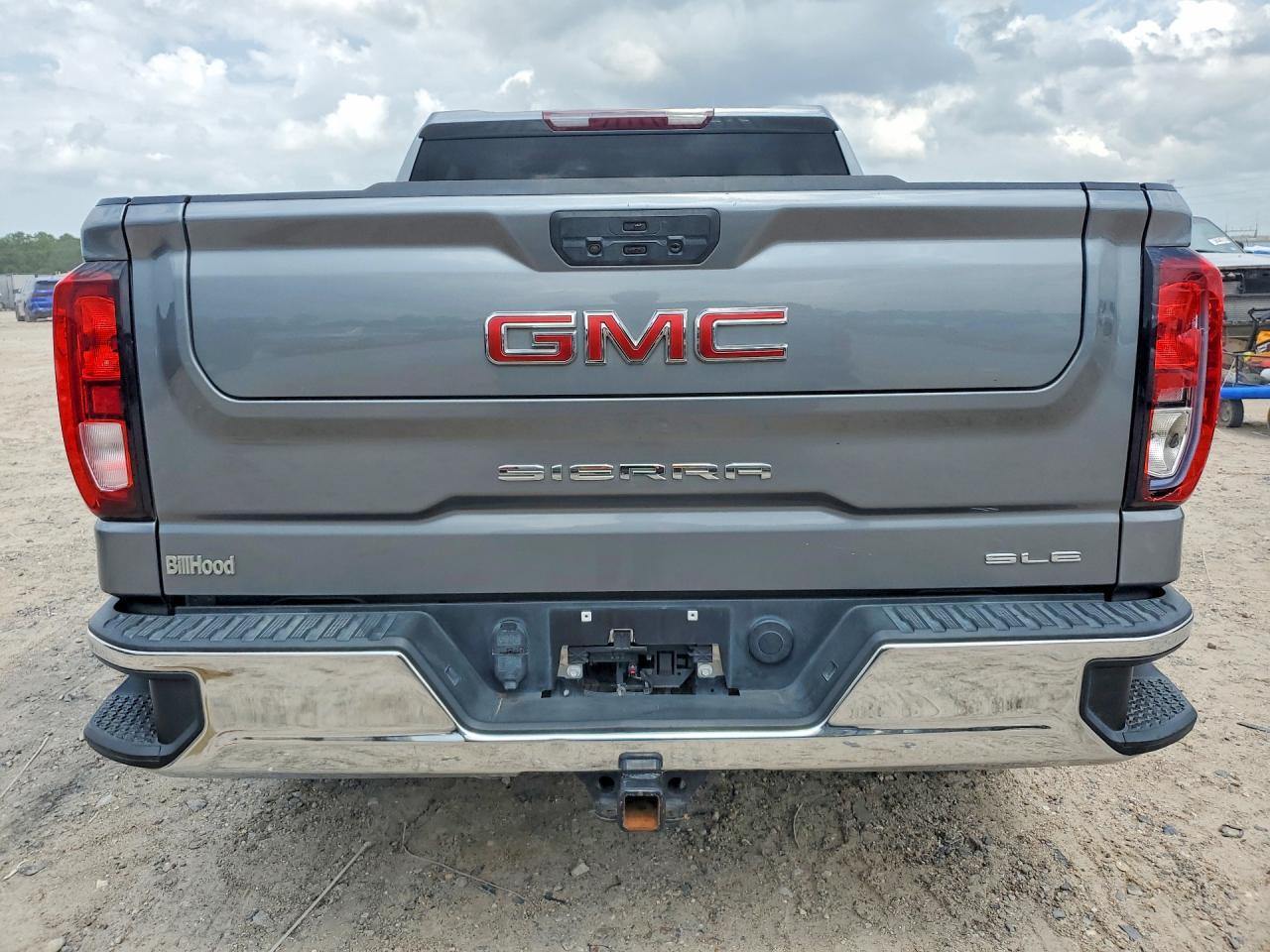 2022 GMC Sierra Limited C1500 SLE