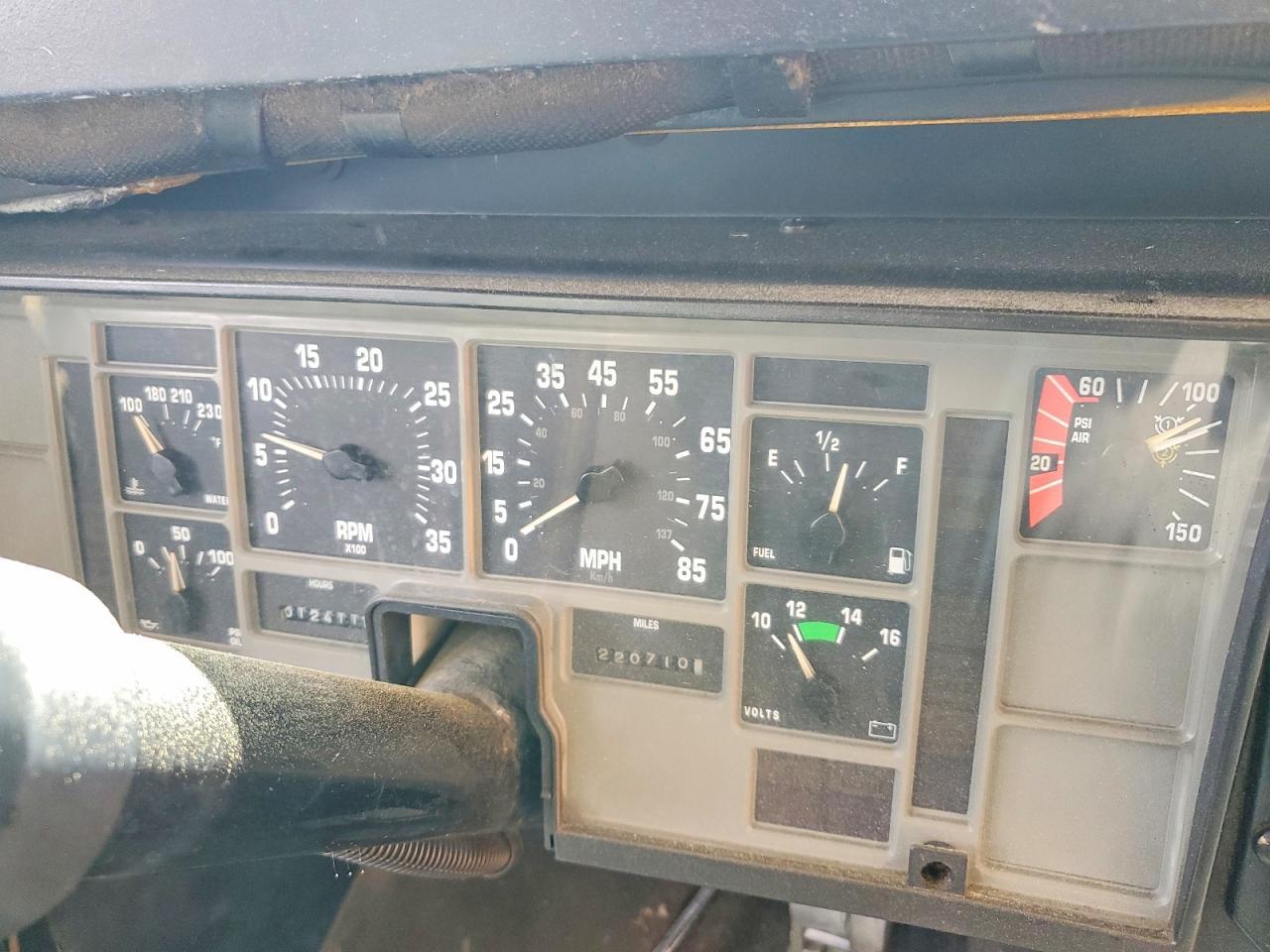 1998 International 3000 3800