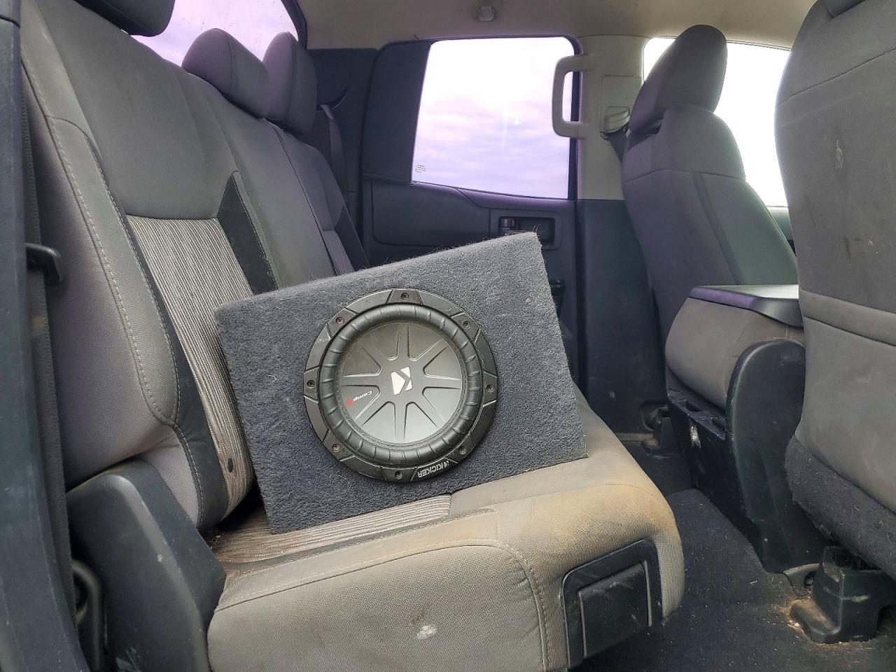 2015 Toyota Tundra SR