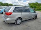 2004 Toyota Sienna le 7 Passenger