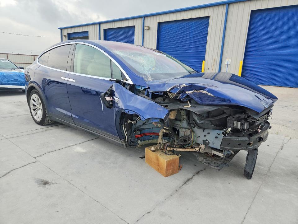 2017 Tesla Model x
