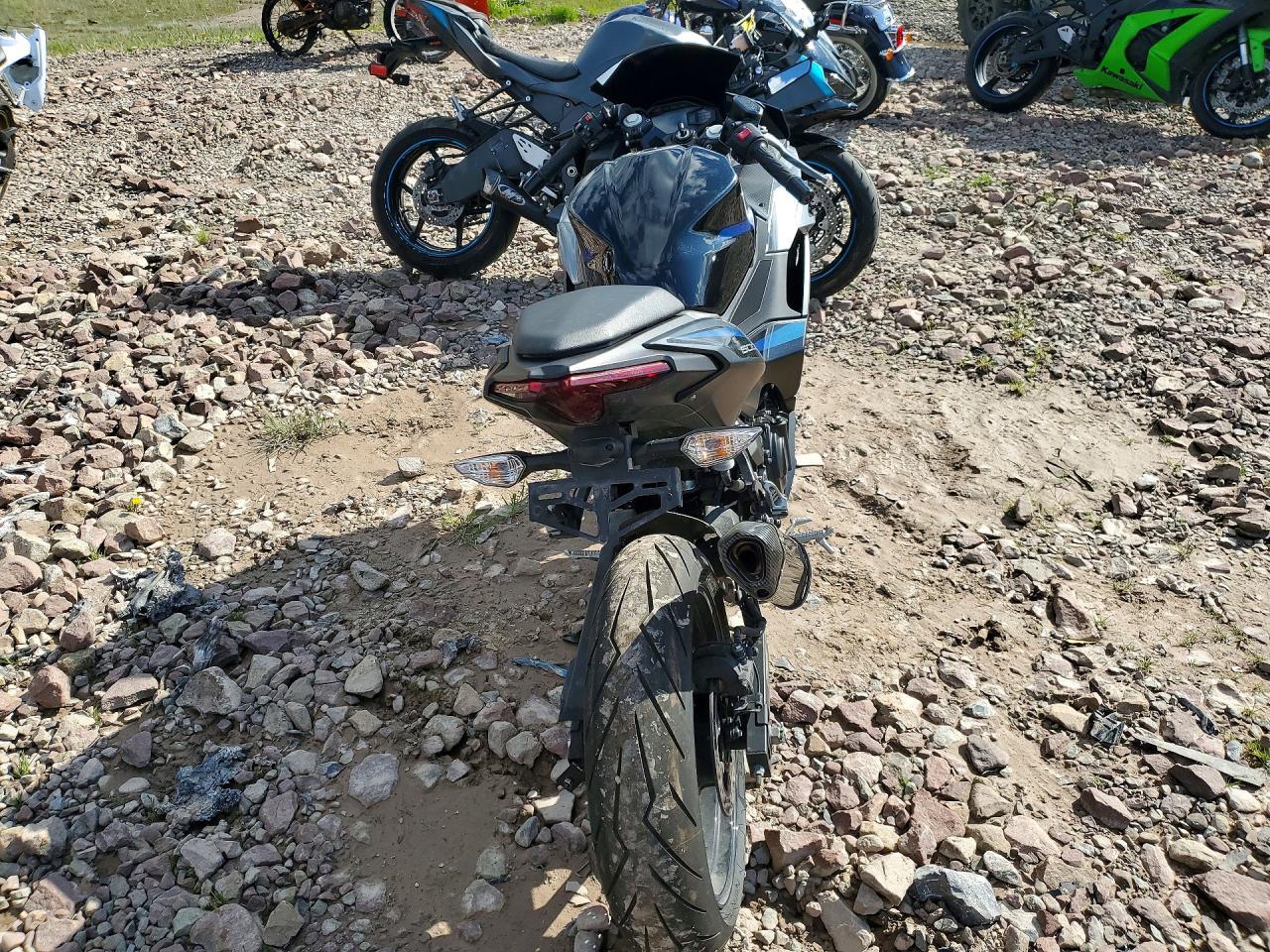 2025 Kawasaki EX500