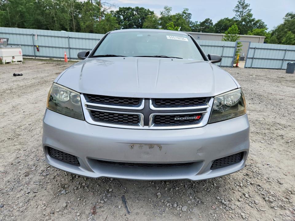 2013 Dodge Avenger se