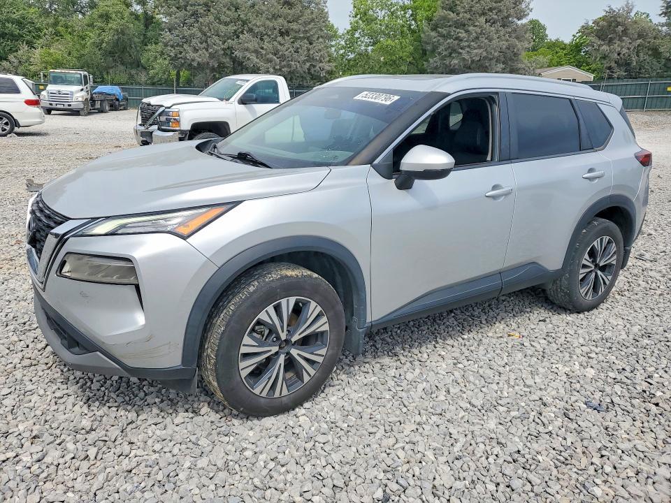 2022 Nissan Rogue sv