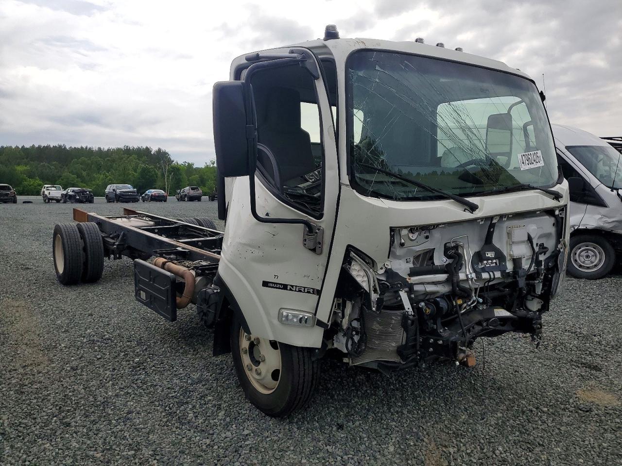 2025 Isuzu NRR Truck Cab AND Chassis