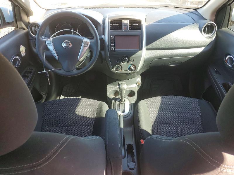 2019 Nissan Versa sv