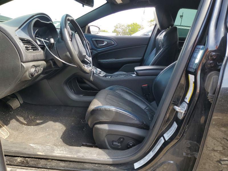 2015 Chrysler 200 s