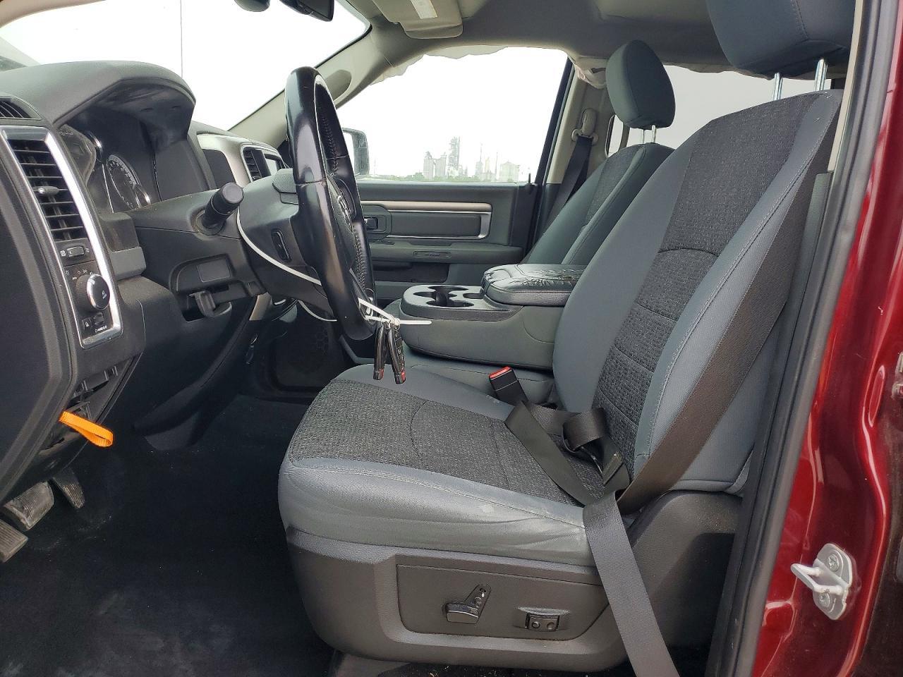 2018 Dodge RAM 1500 SLT