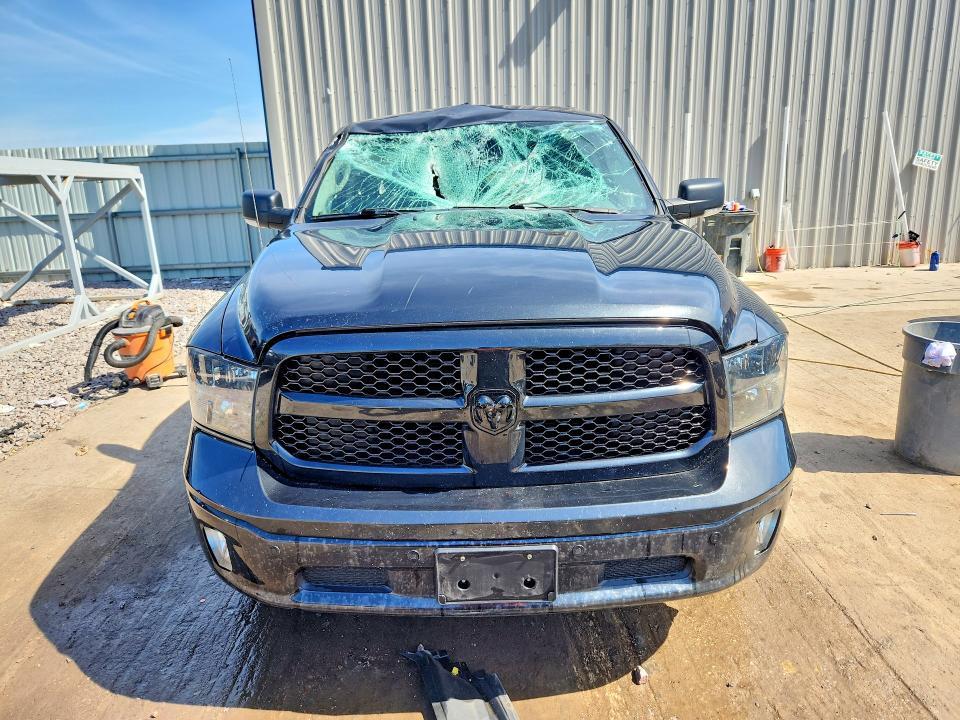 2018 Dodge RAM 1500 SLT