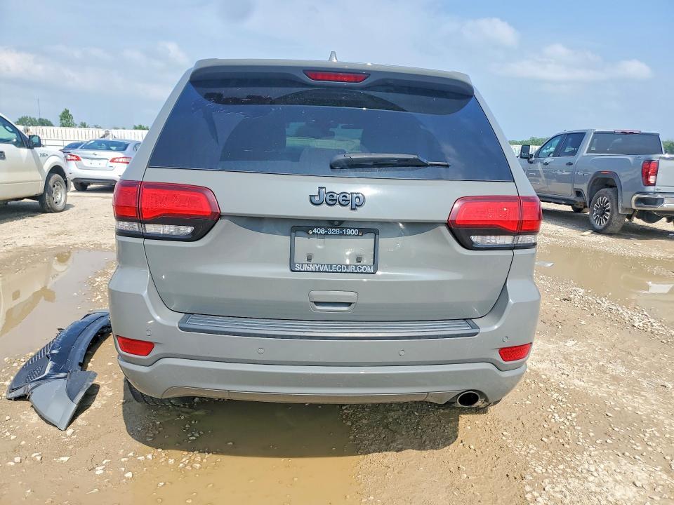 2020 Jeep Grand Cherokee Laredo