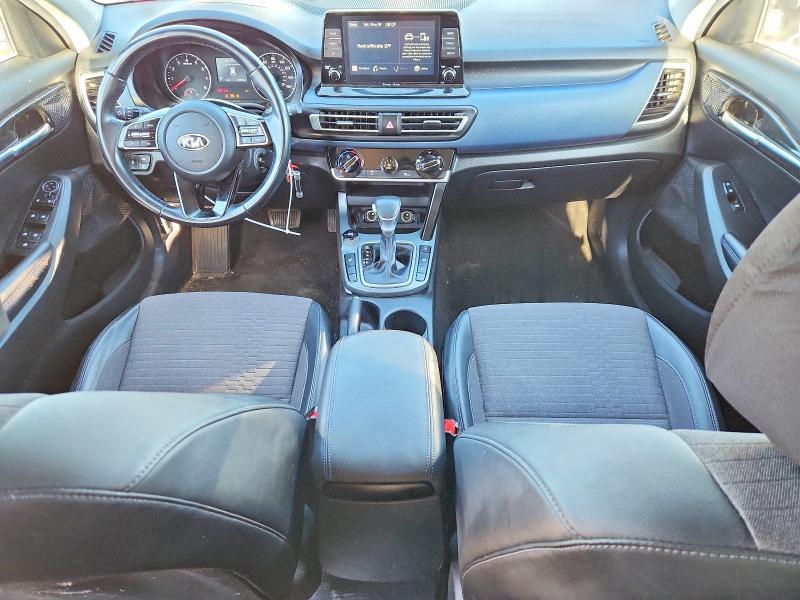 2021 KIA Seltos s