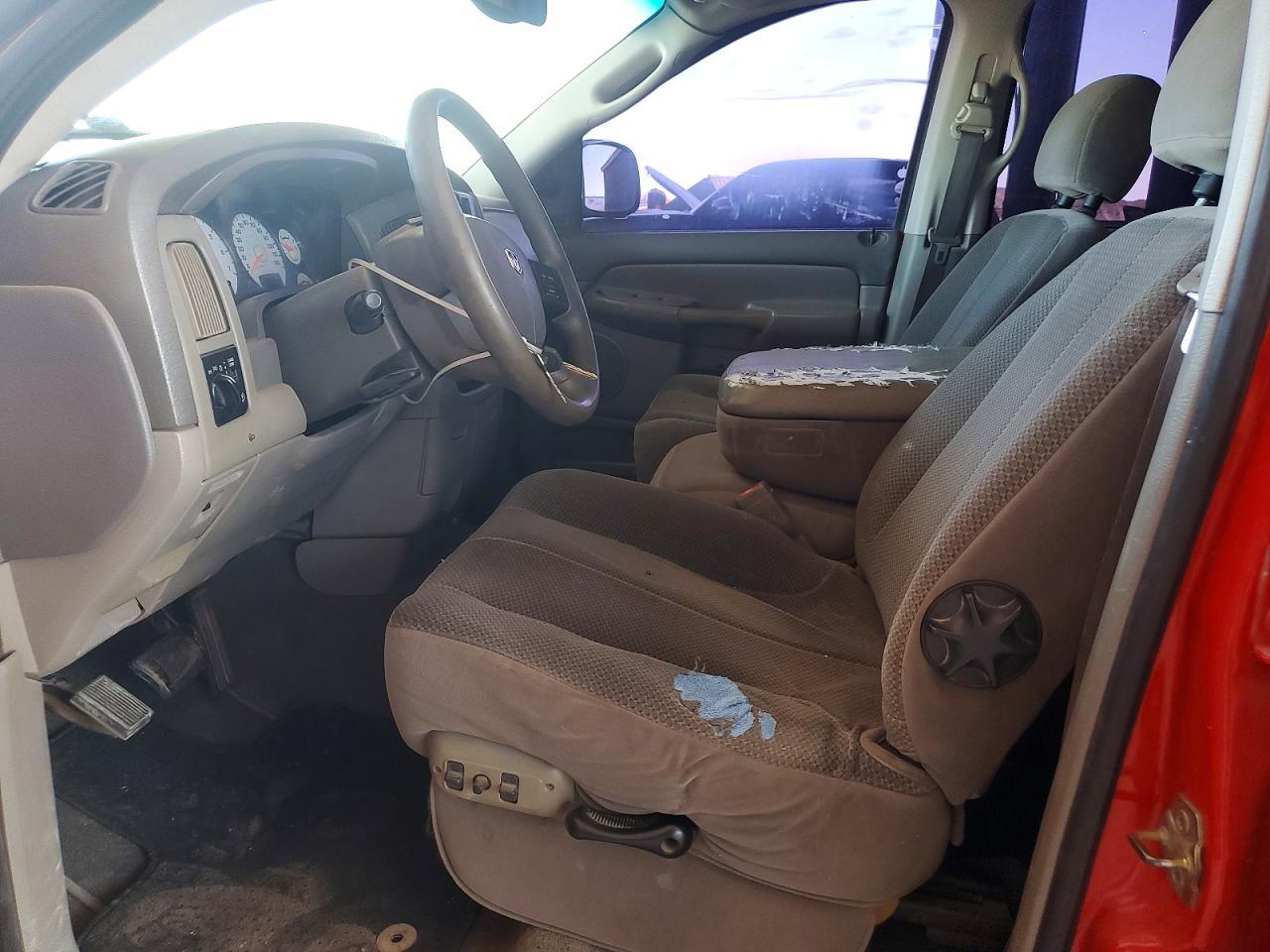 2004 Dodge RAM 1500 ST