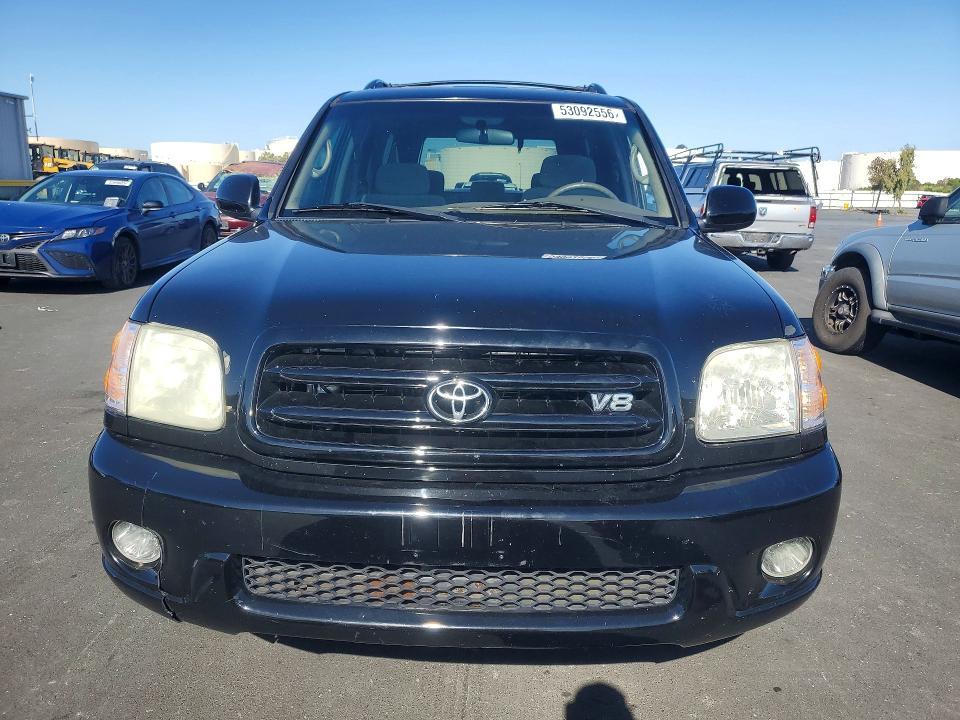 2002 Toyota Sequoia SR5