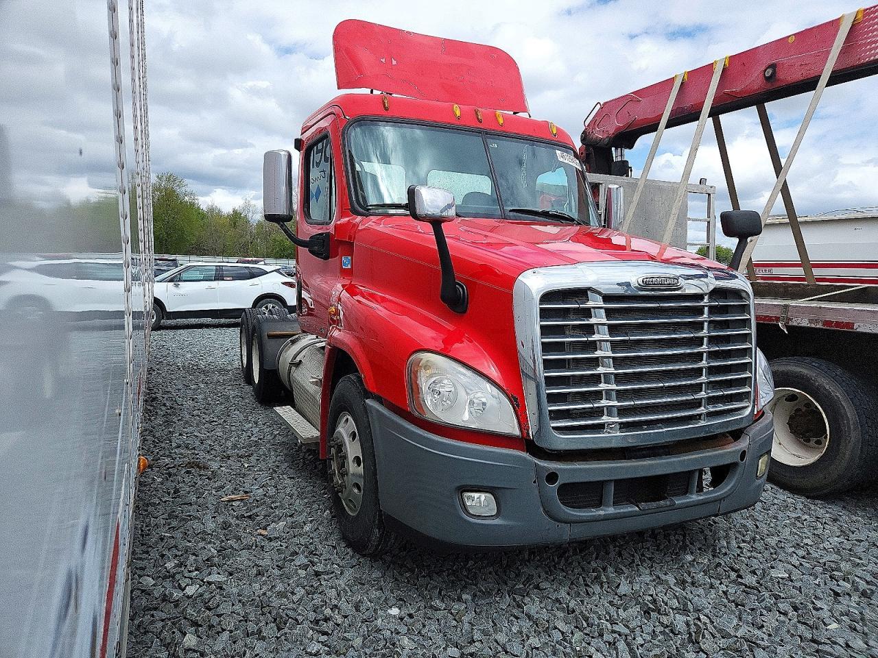 2011 Freigliner 2011 Freightliner Cascadia Semi Truck