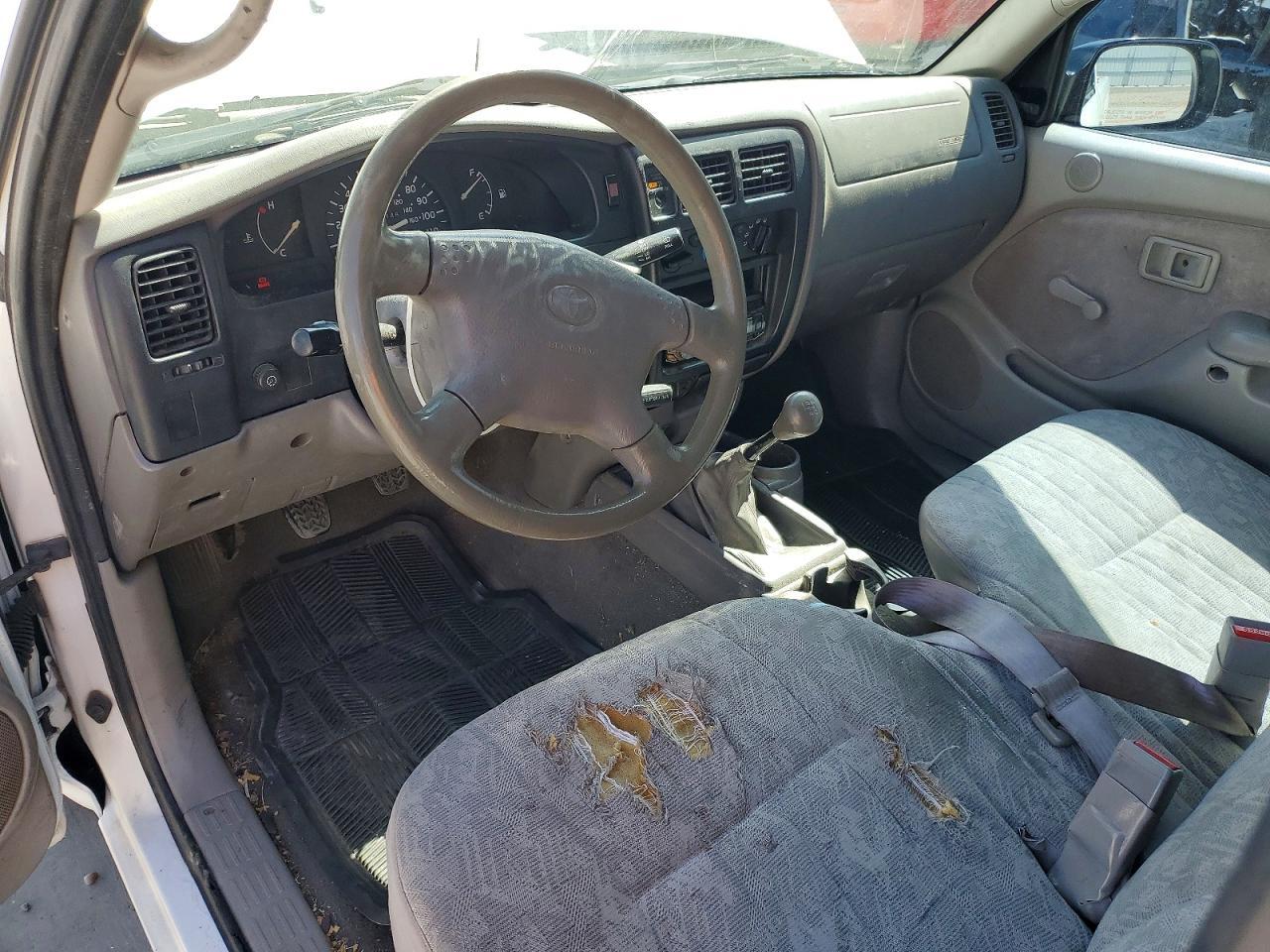 2004 Toyota Tacoma Base