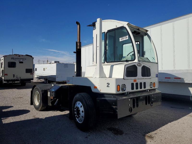 2020 Autobianchi 2020 Autocar Xspotter Yard Truck