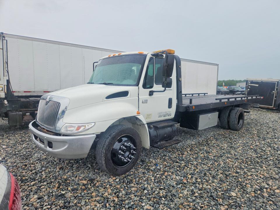 2006 International 4000 4300-Truck Cab AND Chassis