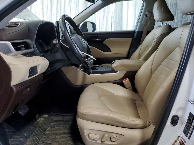 2022 Toyota Highlander Hybrid xle