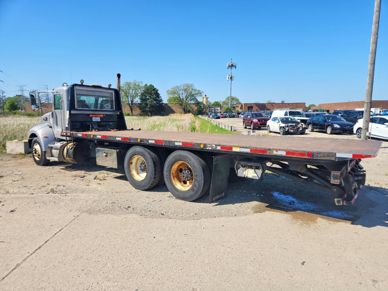 2015 Peterbilt 348 Rollback TOW Truck