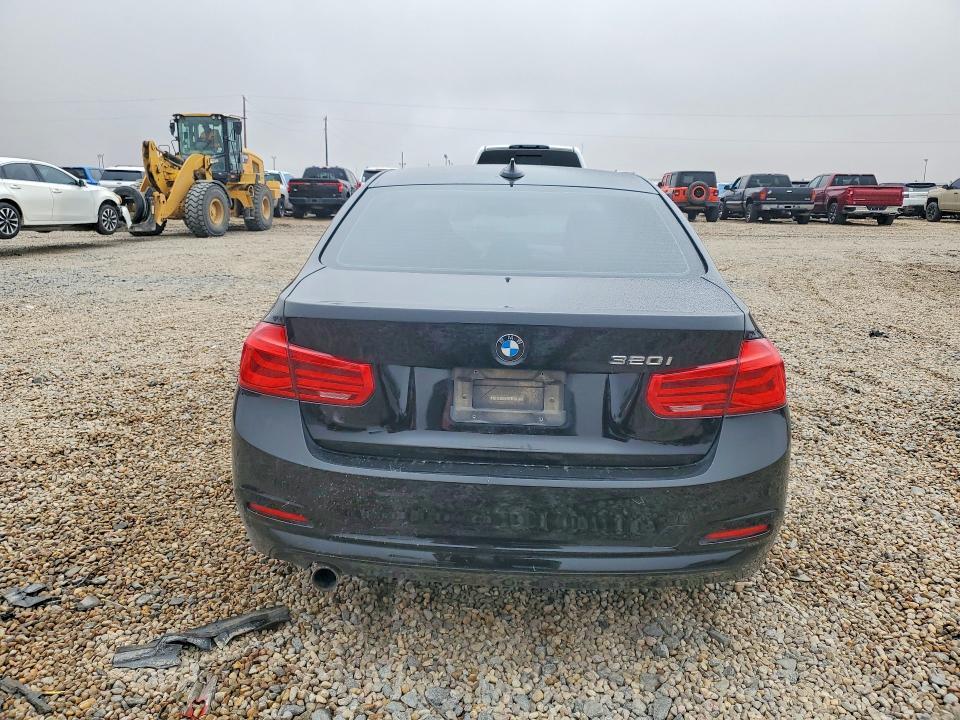 2016 BMW 320 i