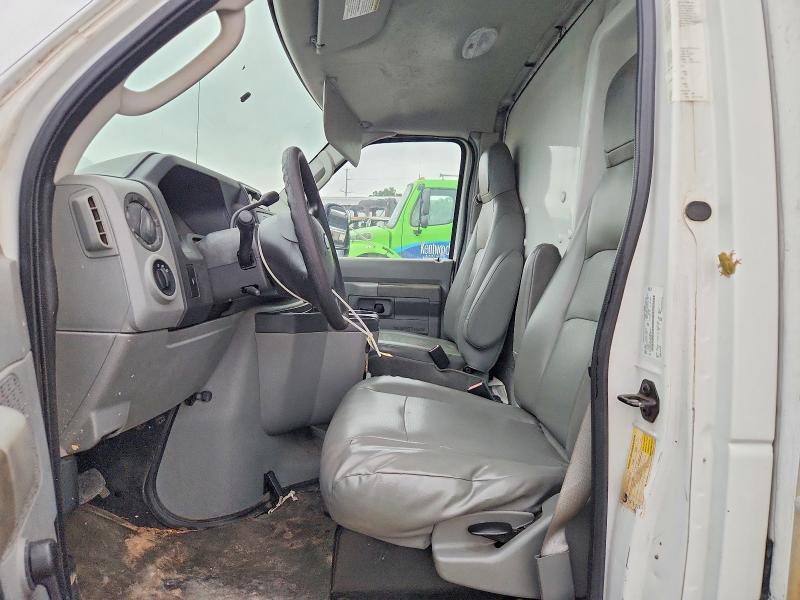 2012 Ford E350 BOX Truck