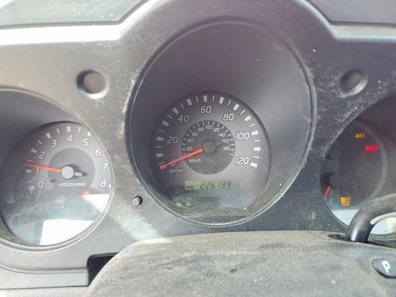 2002 Nissan Frontier King cab xe