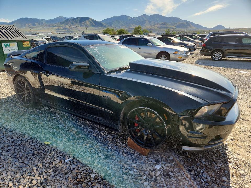 2013 Ford Mustang gt