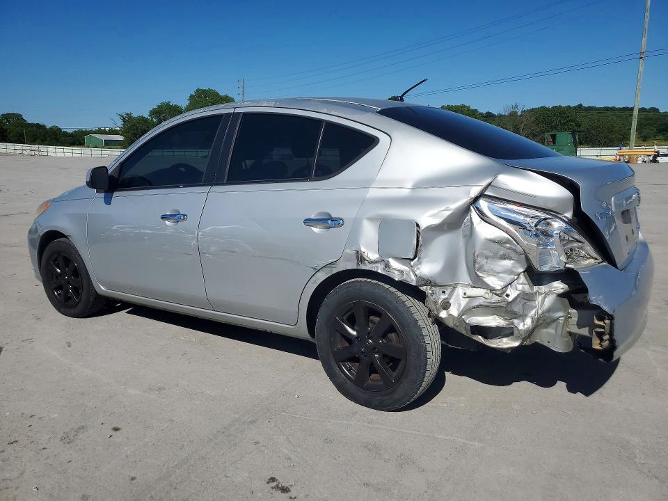 2012 Nissan Versa 1.6 s