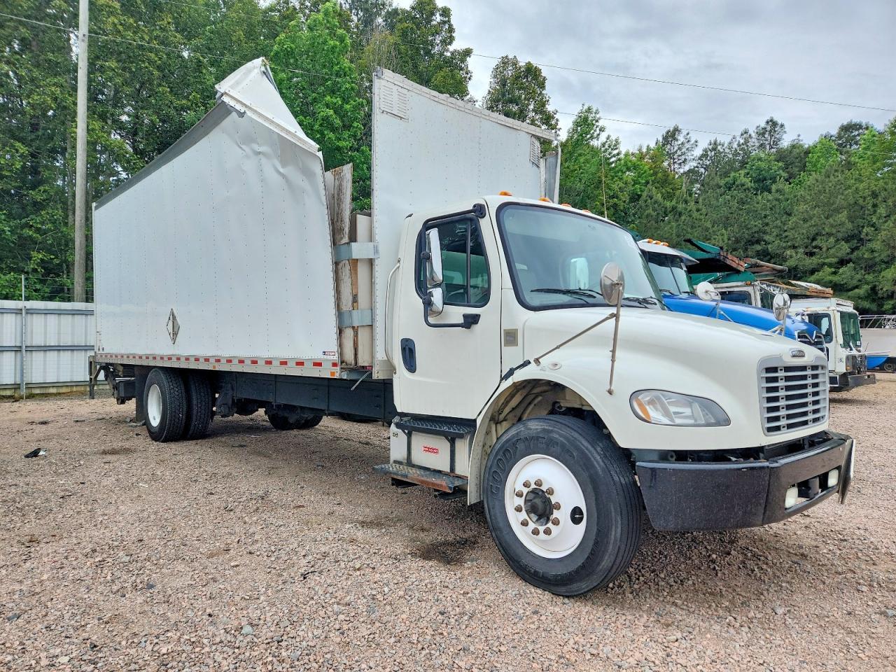 2020 Freightliner M2 106 Medium Duty