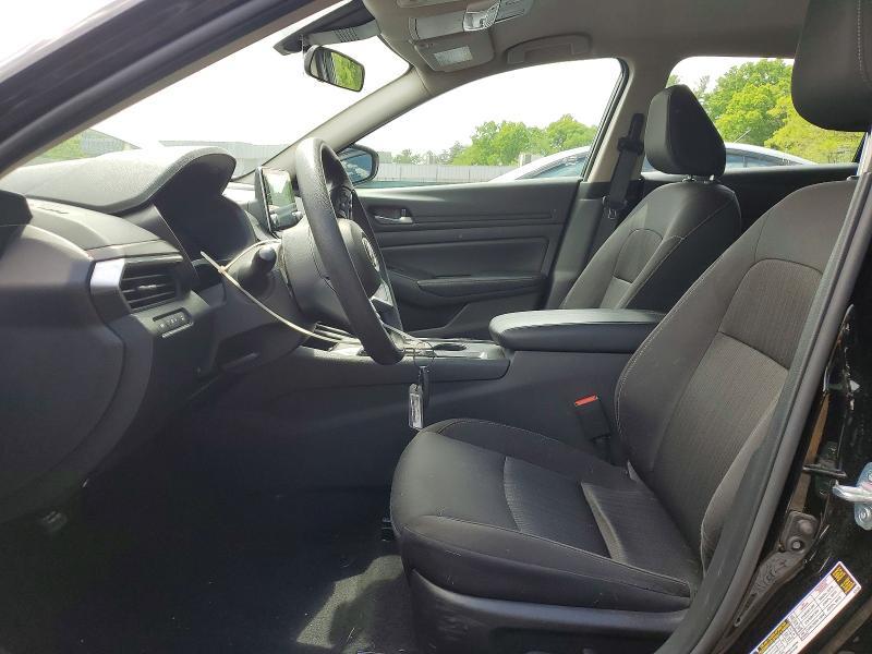 2025 Sterling Altima SV
