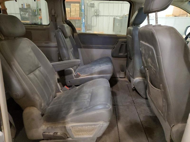 2010 Chrysler Town & Country Touring