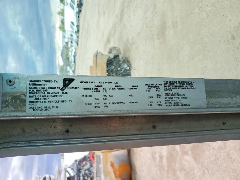 2007 Ford Econoline E450 Super Duty Commercial Stripped Chas