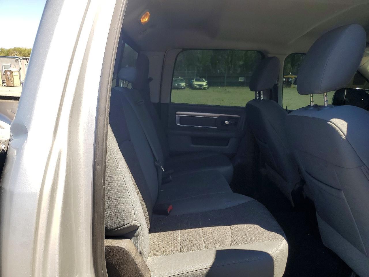 2016 Dodge Ram 2500 slt