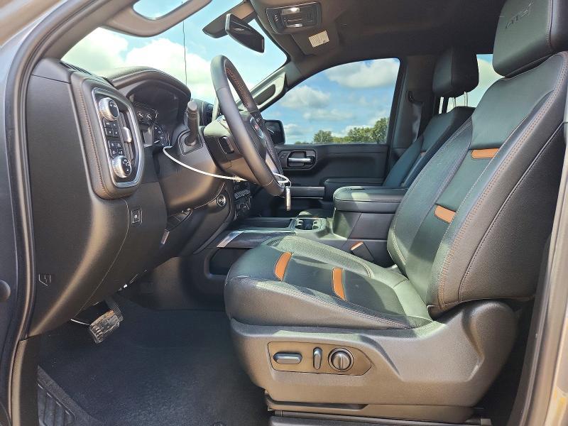 2022 GMC Sierra Limited K1500 AT4