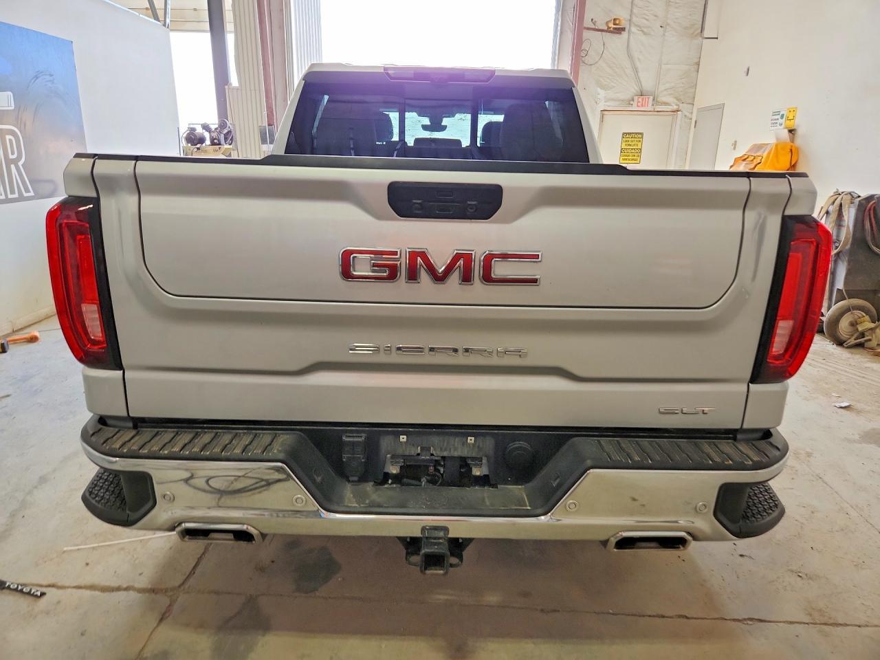 2022 GMC Sierra Limited K1500 SLT