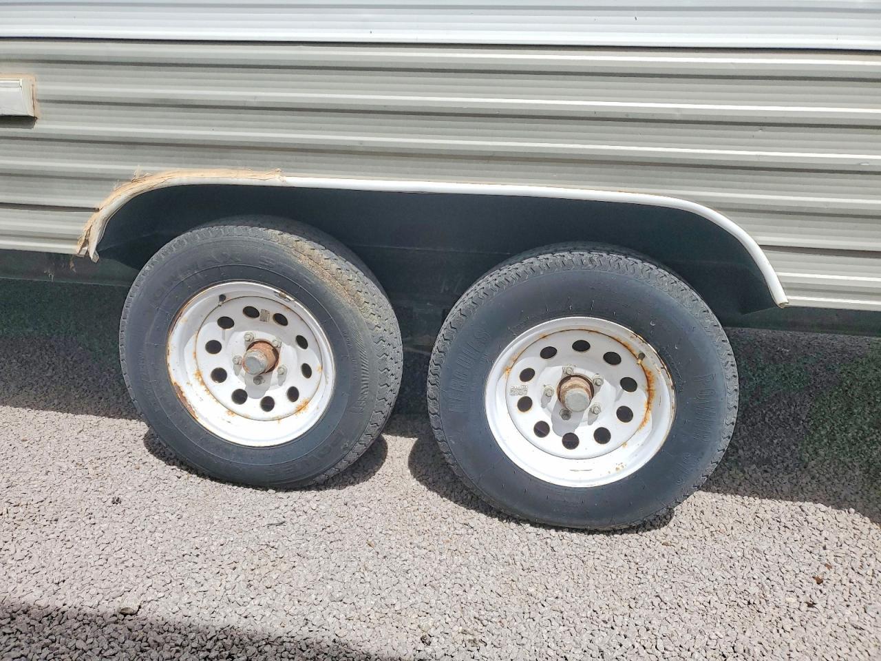 2006 Skyline Layton Camper