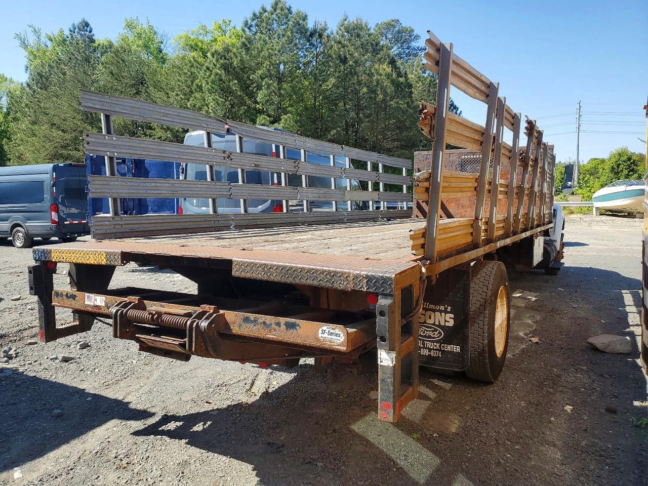 2004 Ford F650 Super Duty