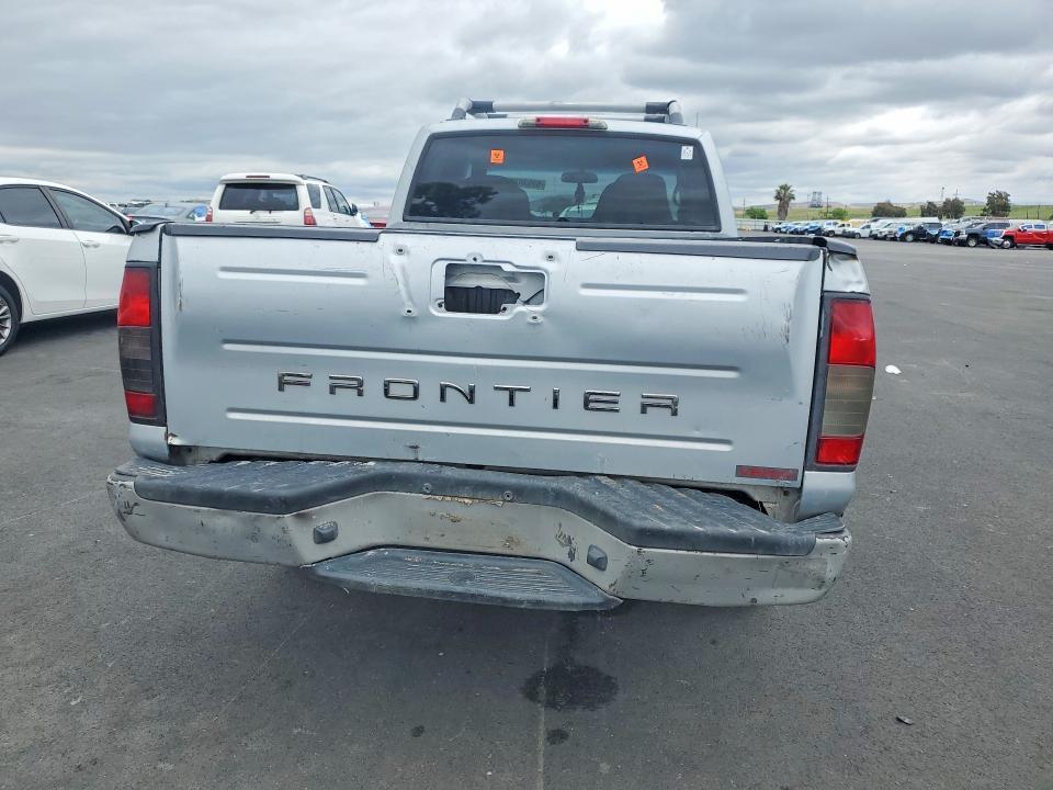2002 Nissan Frontier Crew Cab SC
